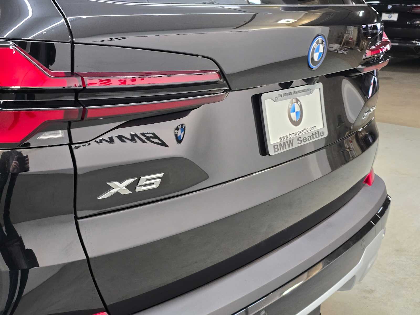 Thumbnail: 2026 BMW X5 - 7