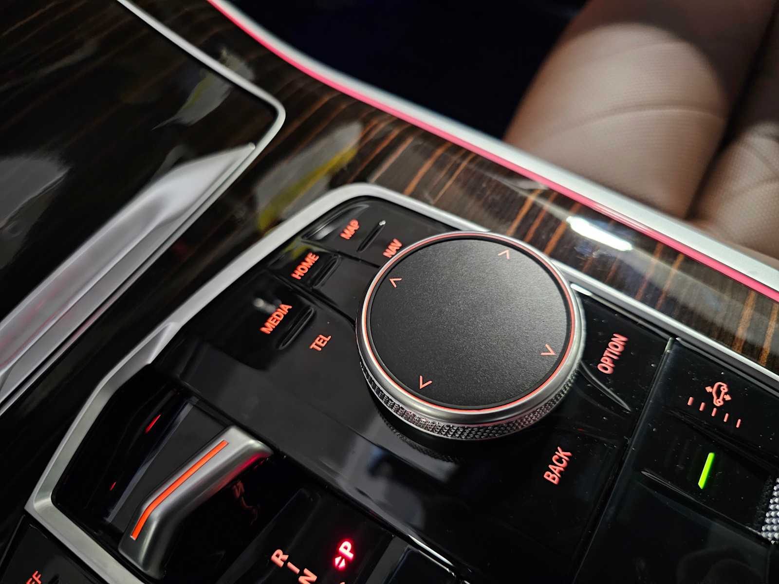 Thumbnail: 2026 BMW X5 - 24