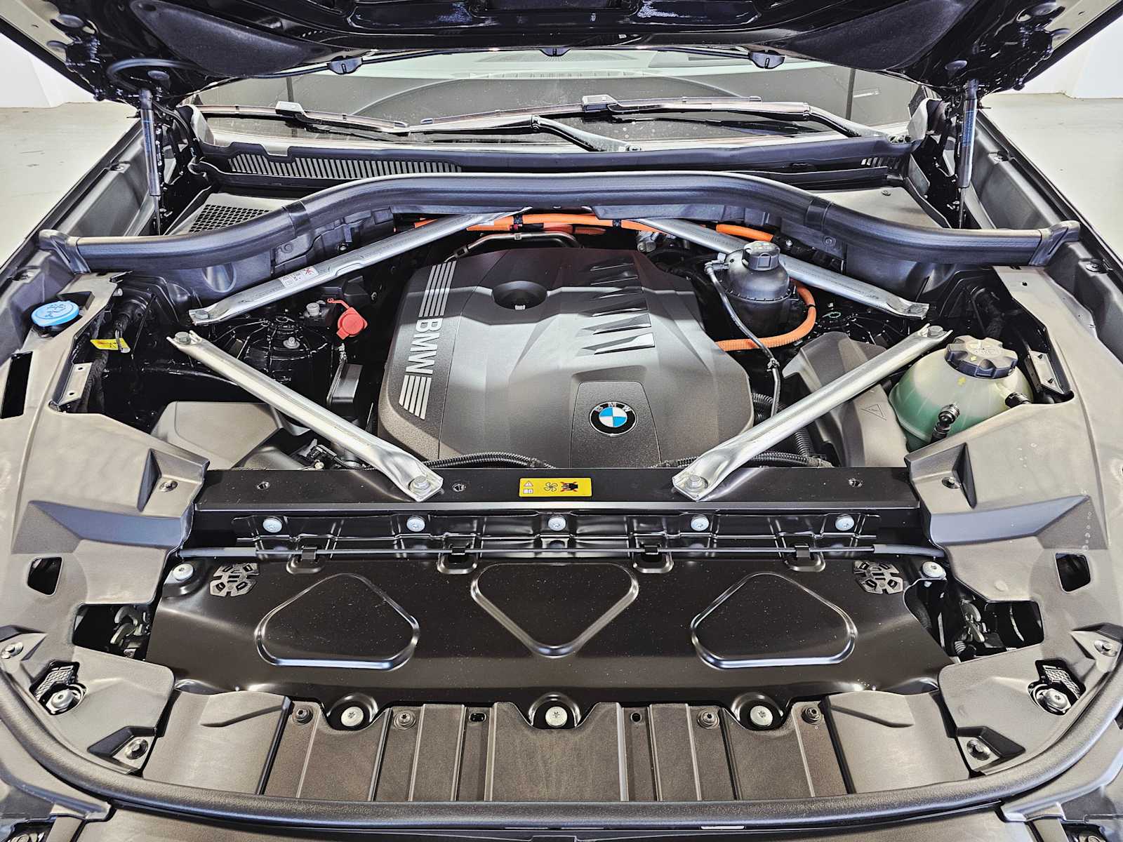 Thumbnail: 2026 BMW X5 - 9