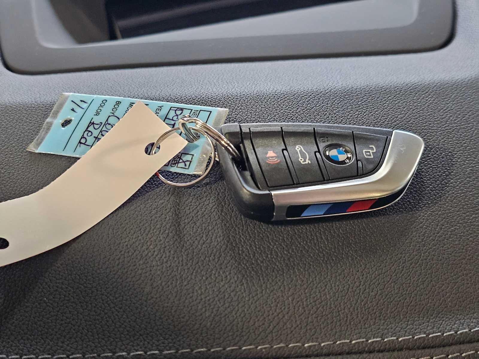 Thumbnail: 2023 BMW X4 - 42