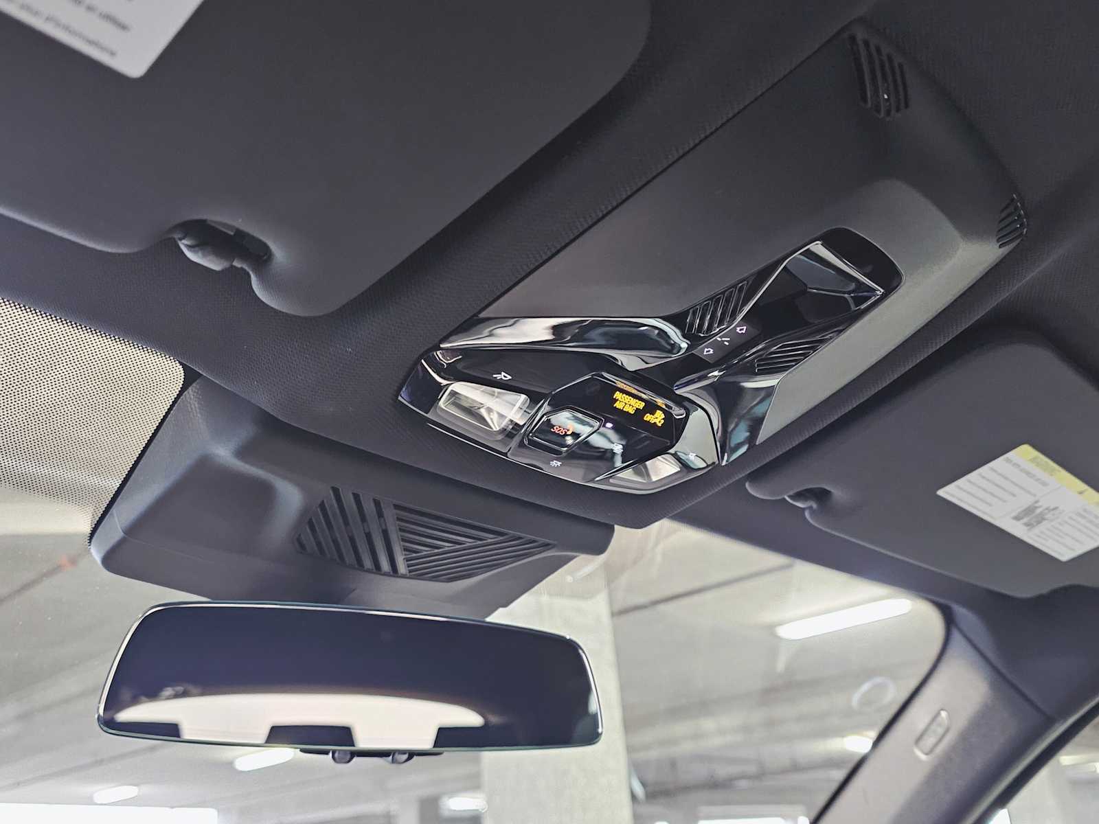 Thumbnail: 2026 BMW X1 - 21