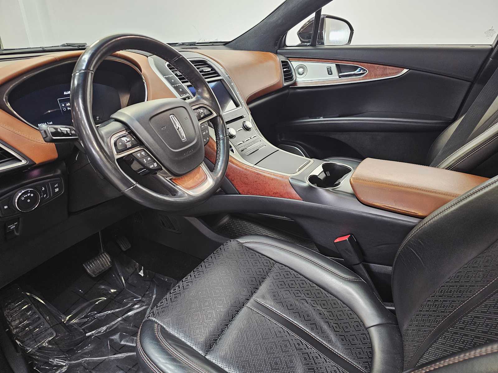 Thumbnail: 2019 Lincoln Nautilus - 2