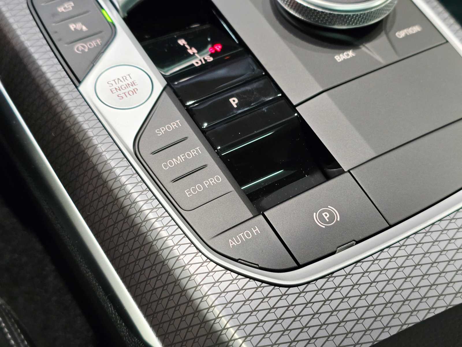 Thumbnail: 2026 BMW 4 Series - 16