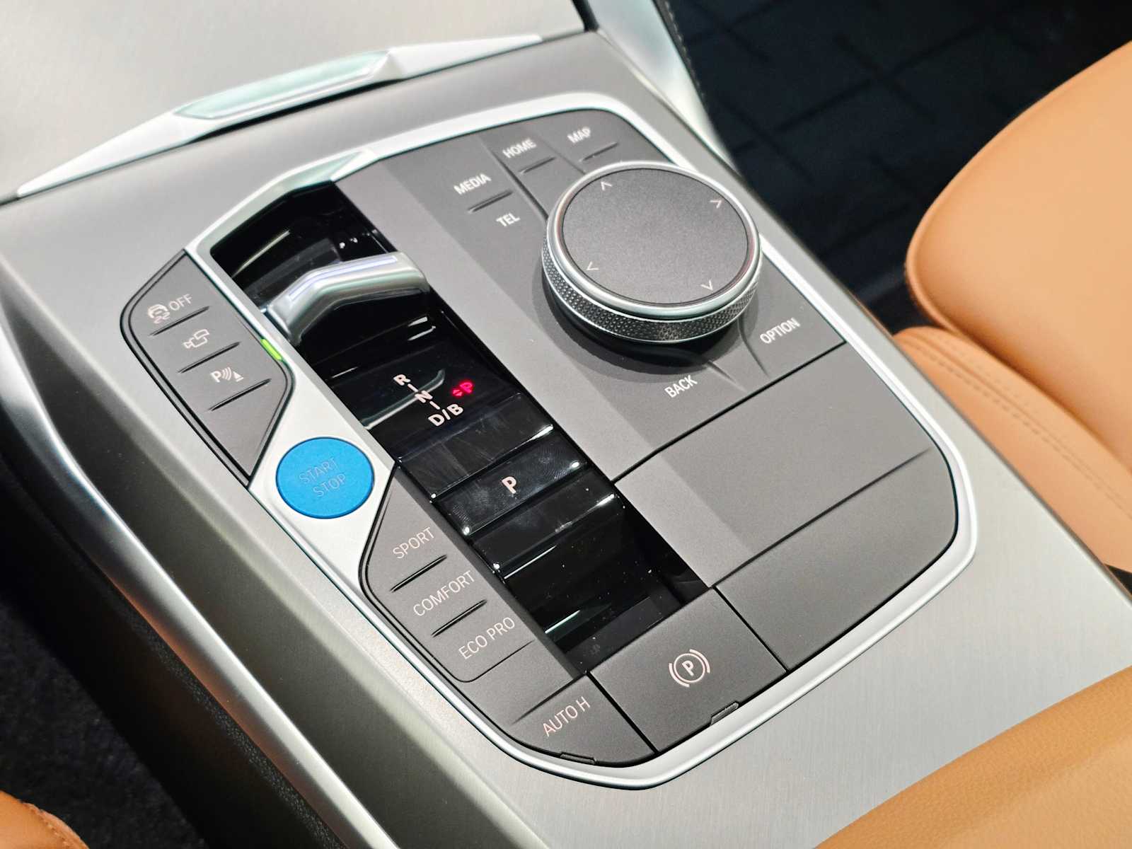 Thumbnail: 2026 BMW i4 - 17