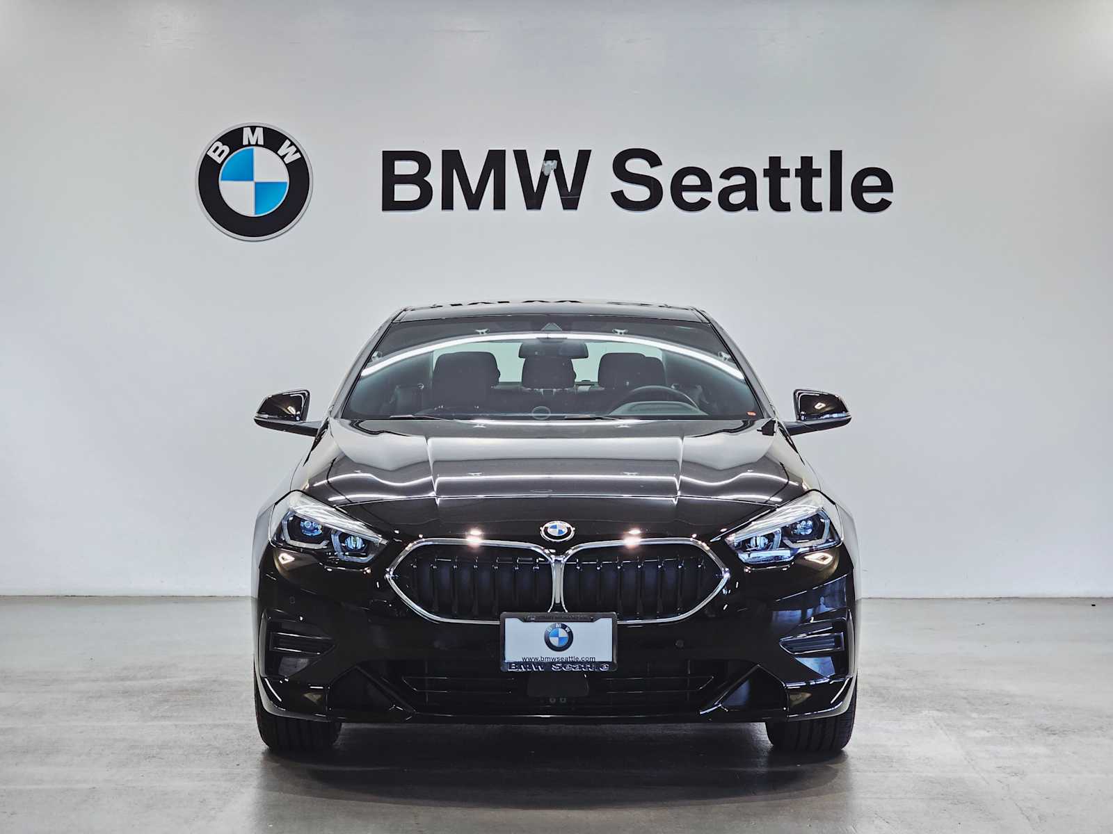 Thumbnail: 2024 BMW 2 Series - 6