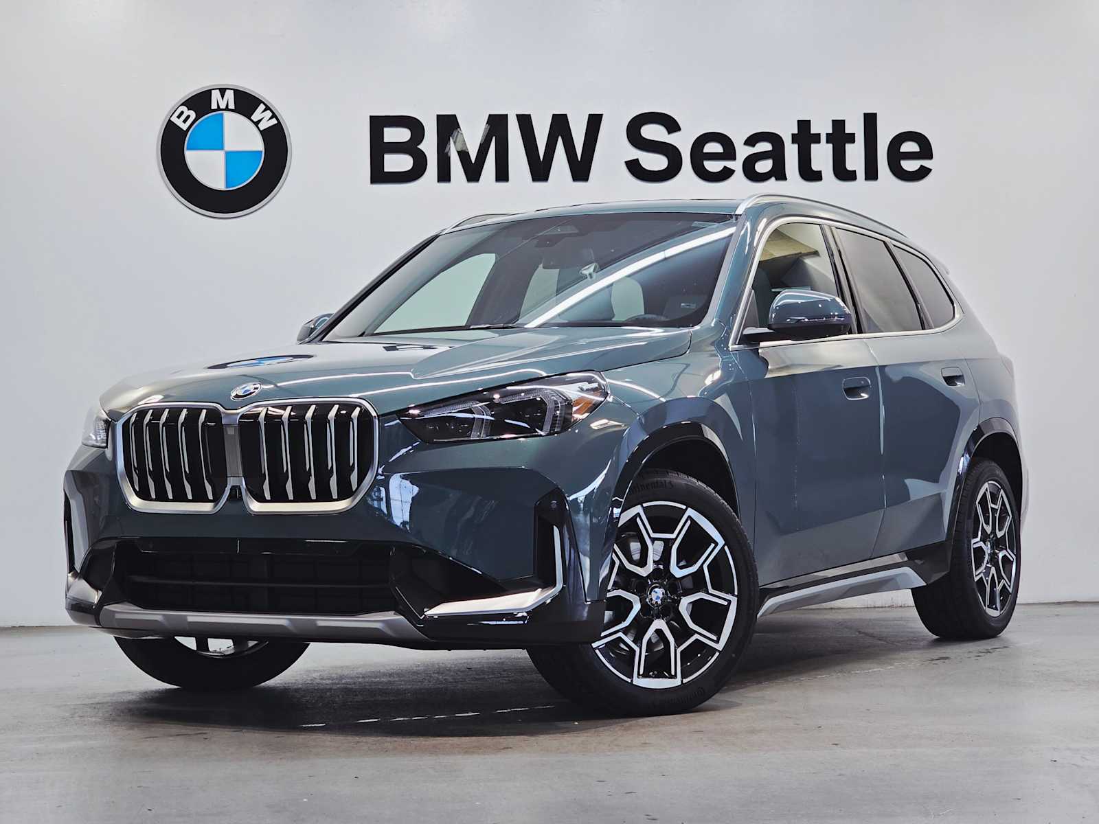 Thumbnail: 2026 BMW X1 - 1