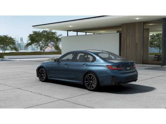 Thumbnail: 2026 BMW 3 Series - 2