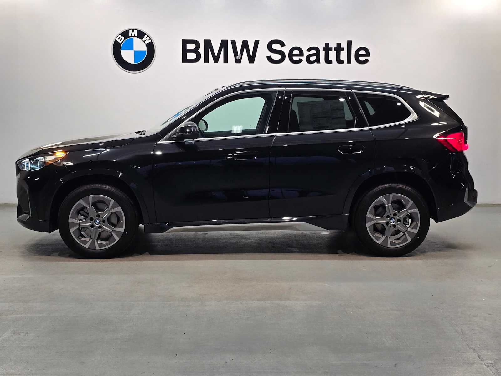 Thumbnail: 2026 BMW X1 - 3