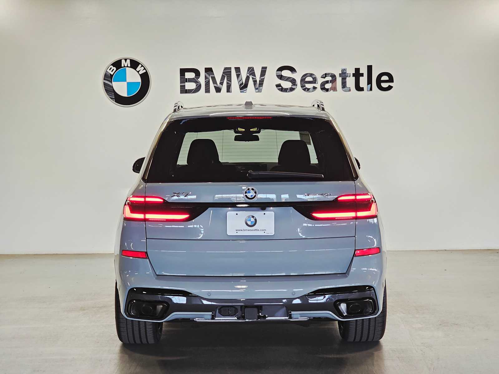 Thumbnail: 2026 BMW X7 - 5