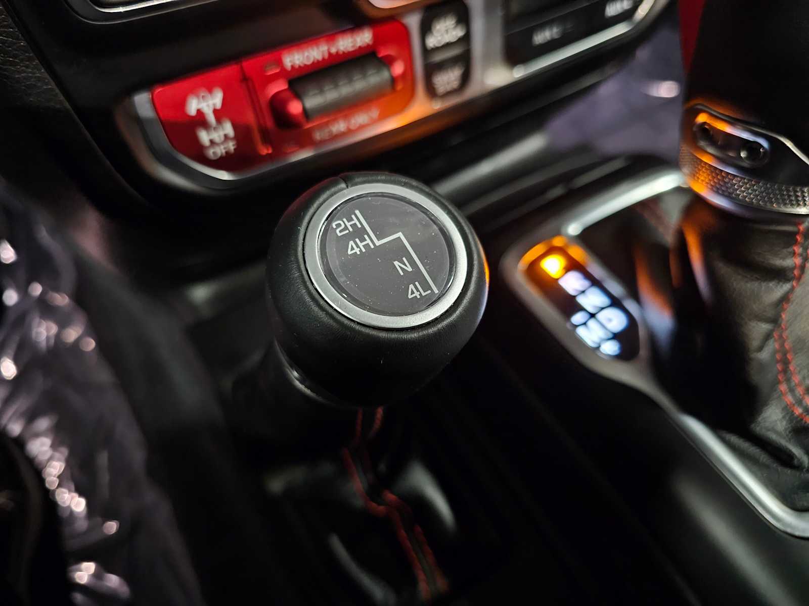Thumbnail: 2023 Jeep Wrangler - 23