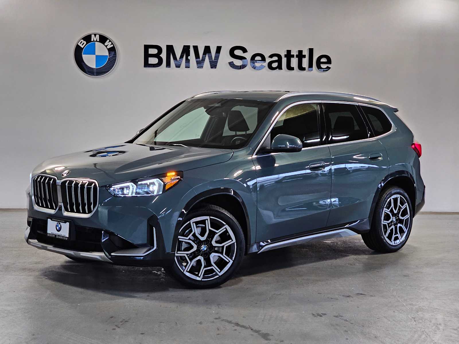 Thumbnail: 2025 BMW X1 - 1