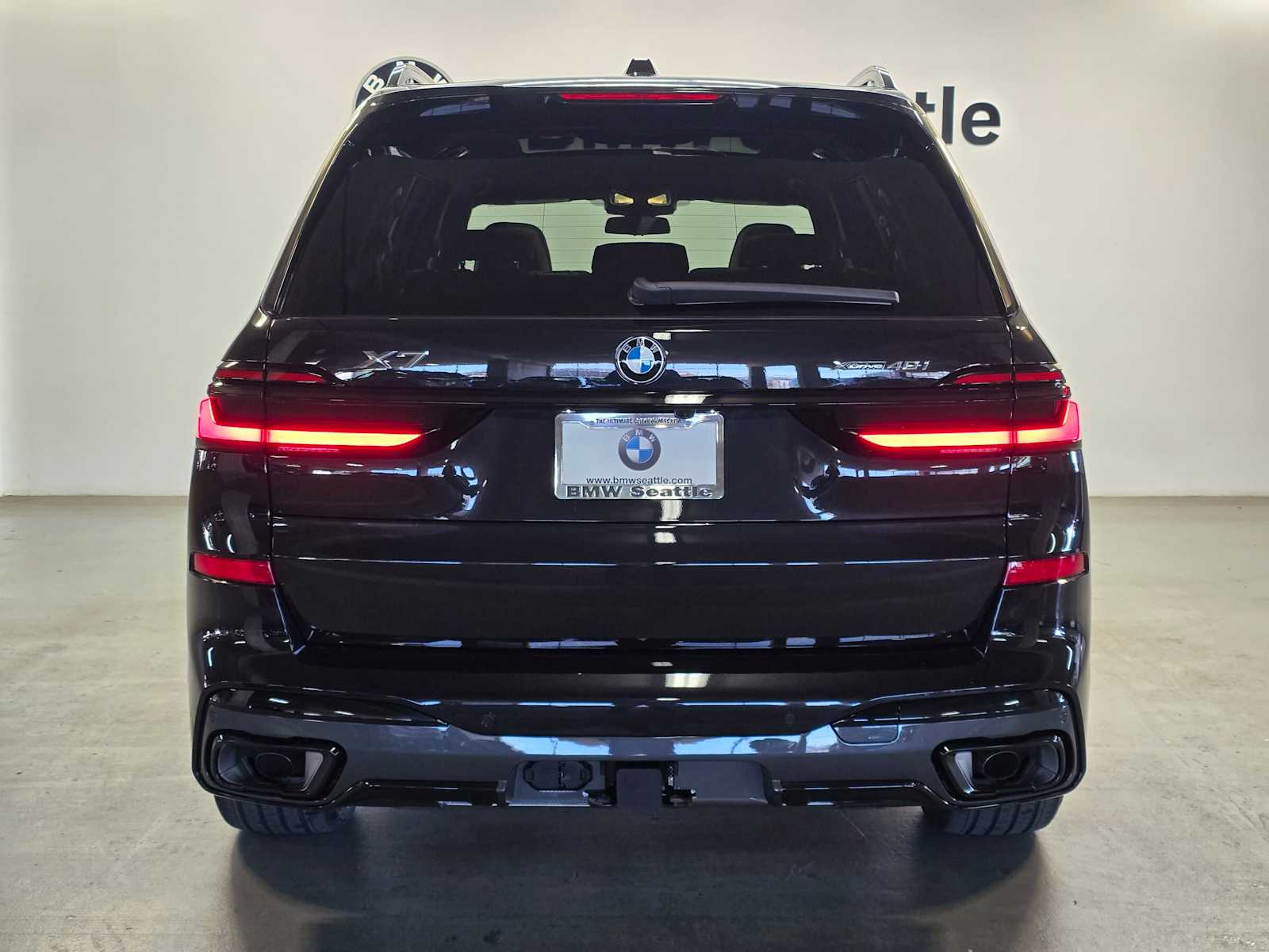 Thumbnail: 2026 BMW X7 - 5