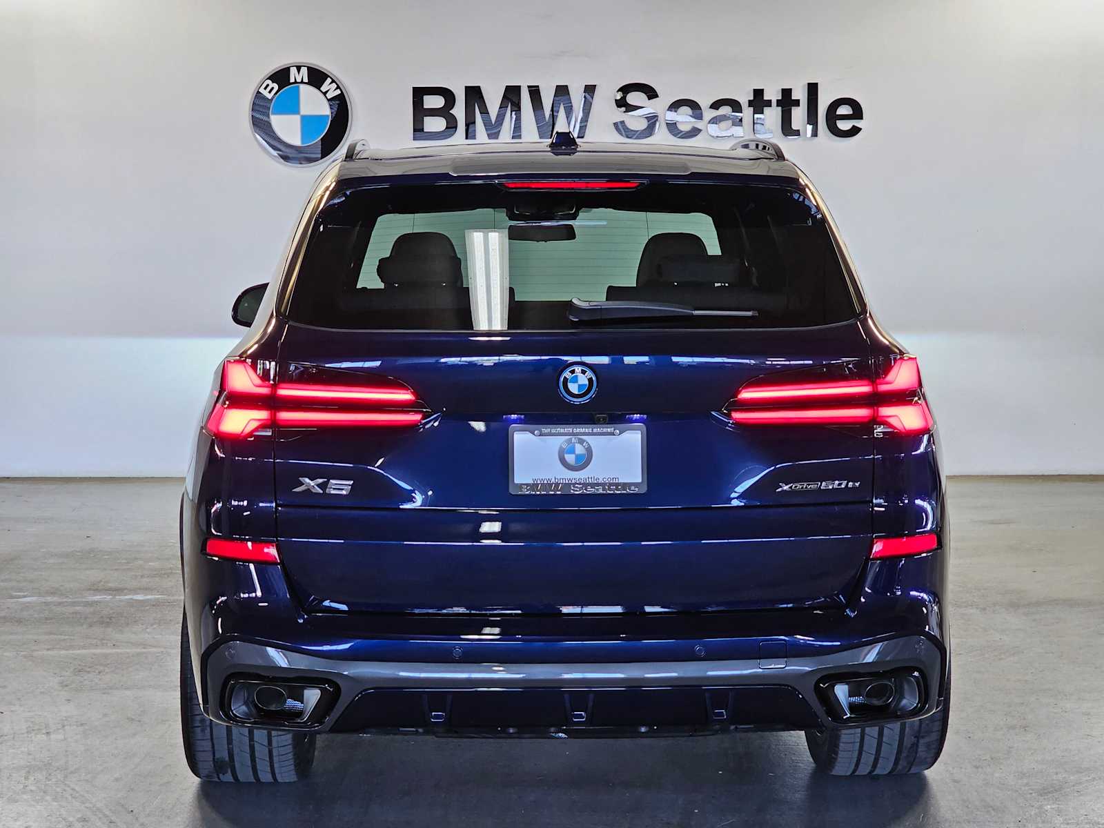 Thumbnail: 2026 BMW X5 - 5