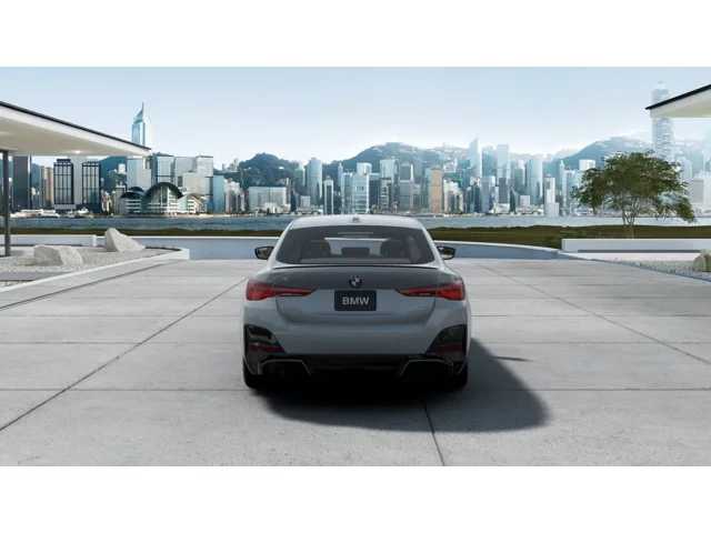 Thumbnail: 2026 BMW i4 - 5