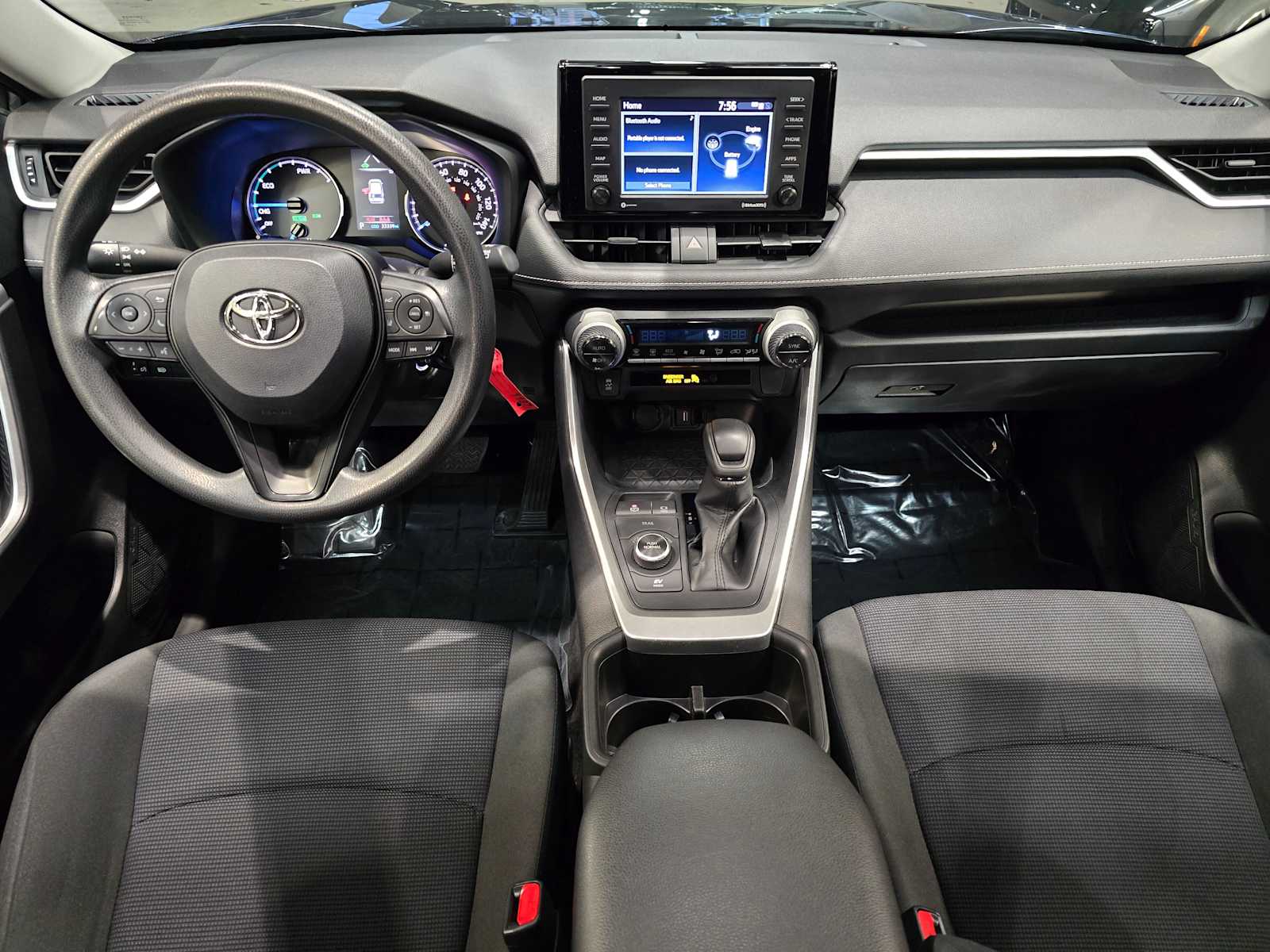 Thumbnail: 2022 Toyota RAV4 - 10