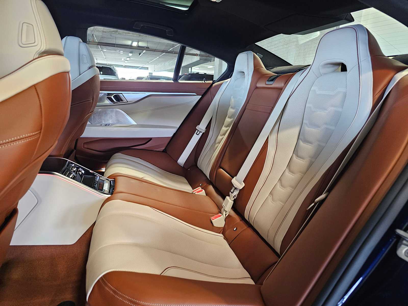 Thumbnail: 2025 BMW 8 Series - 35