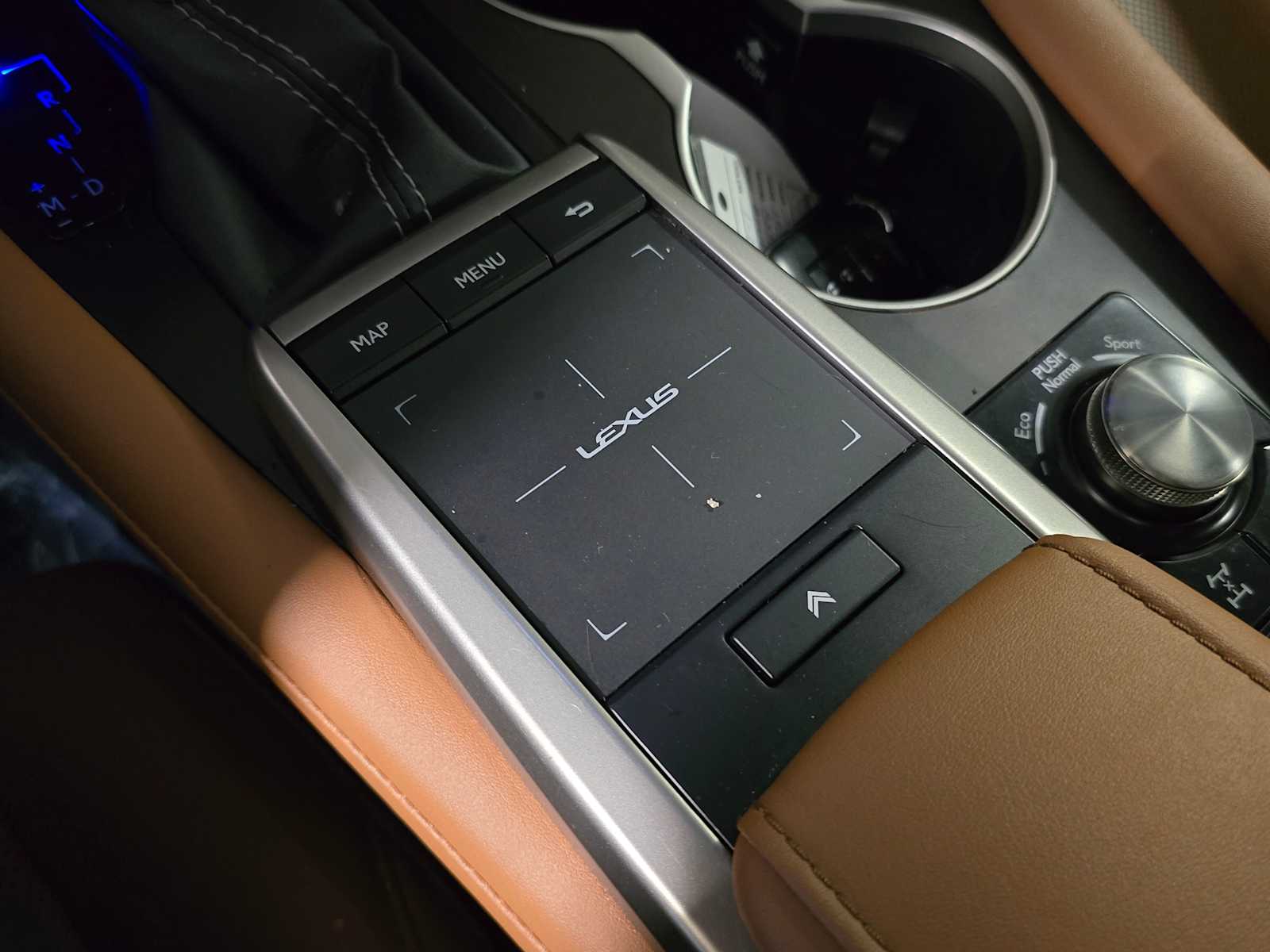 Thumbnail: 2022 Lexus RX - 18