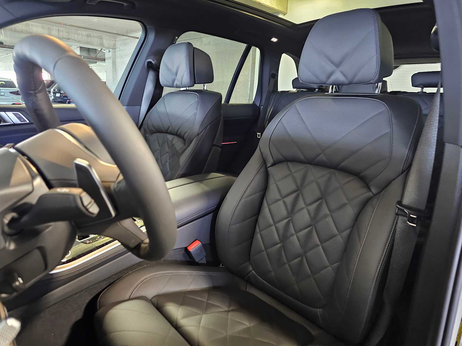 Thumbnail: 2026 BMW X5 - 32