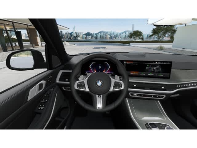 Thumbnail: 2026 BMW X7 - 13