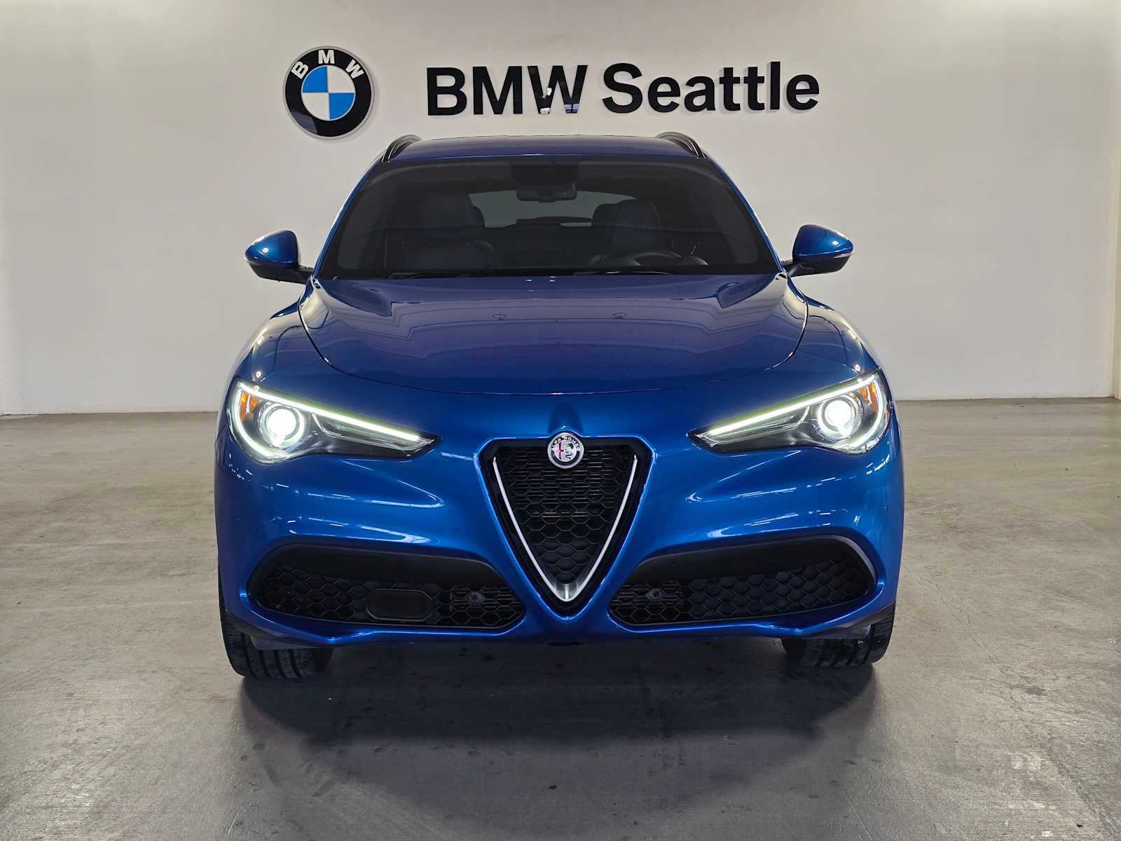 Thumbnail: 2018 Alfa Romeo Stelvio - 6