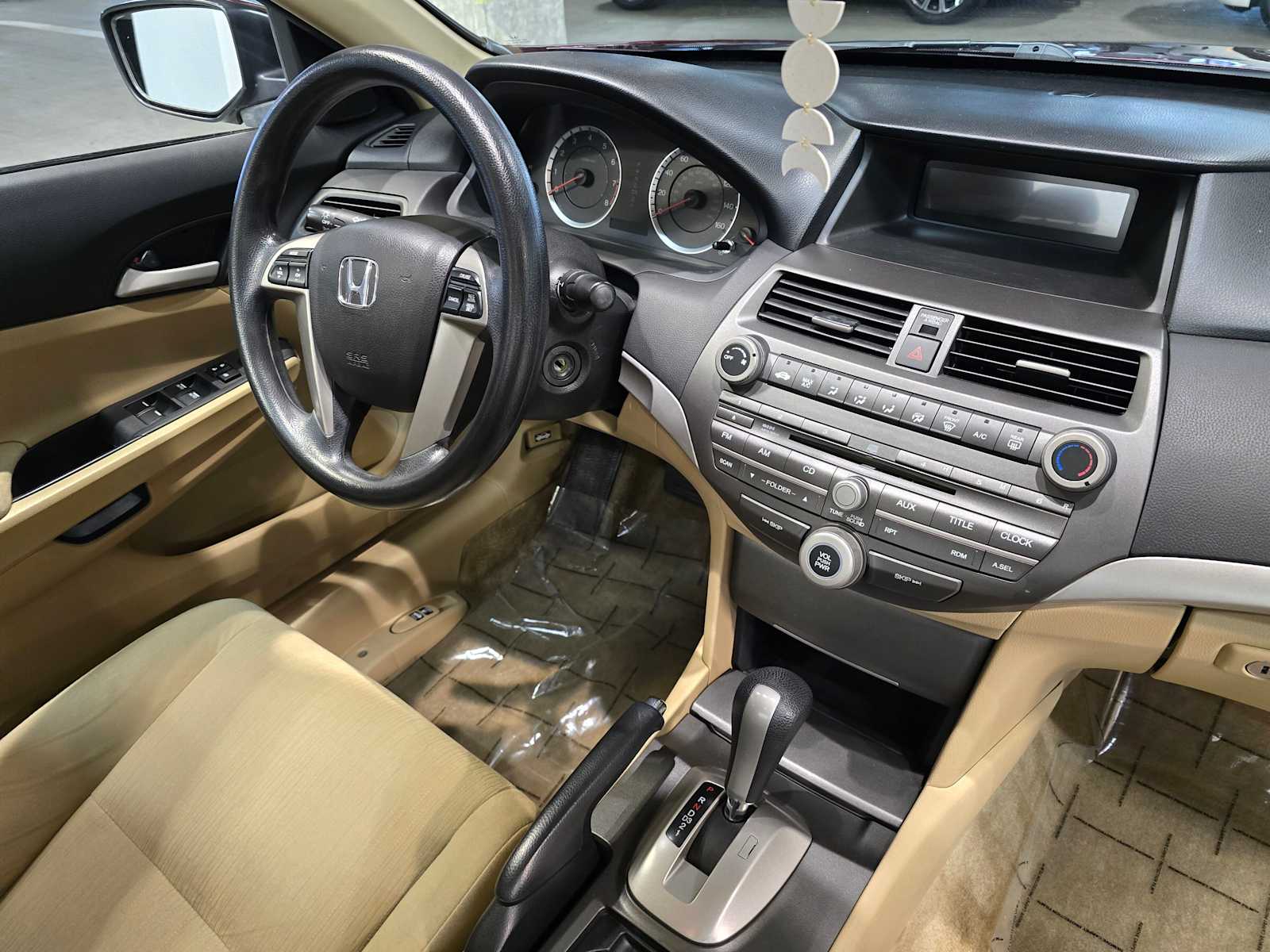 Thumbnail: 2011 Honda Accord - 30