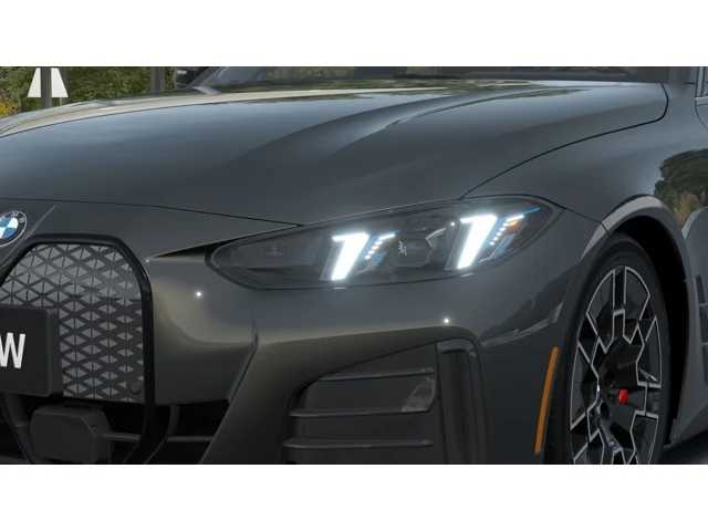 Thumbnail: 2026 BMW i4 - 6