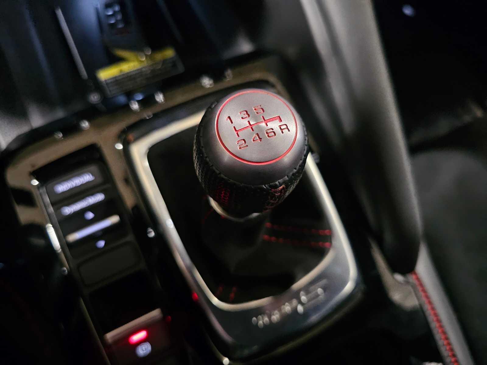 Thumbnail: 2025 Acura Integra - 27