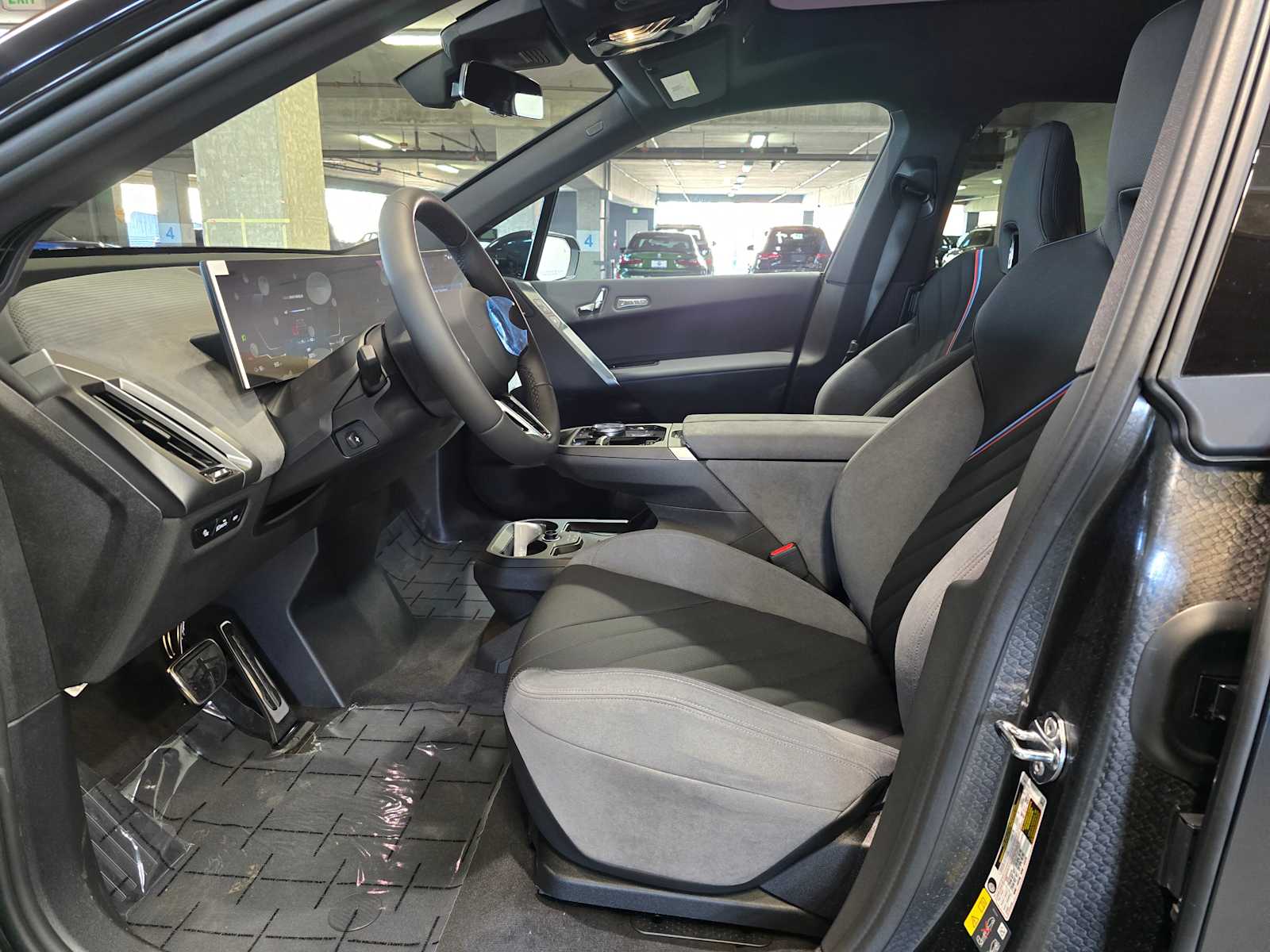 Thumbnail: 2026 BMW iX - 22