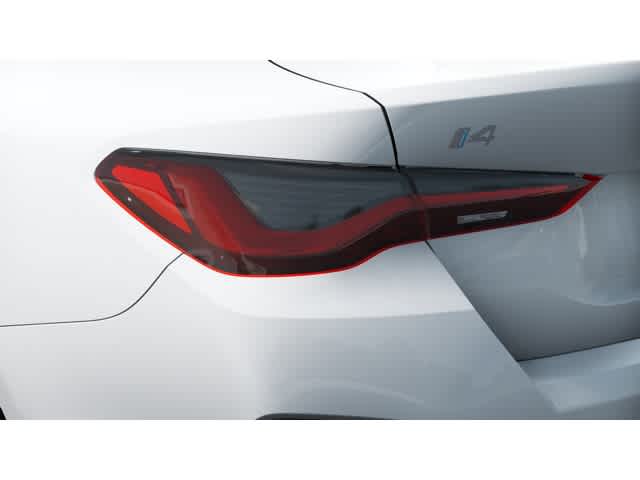 Thumbnail: 2025 BMW i4 - 8