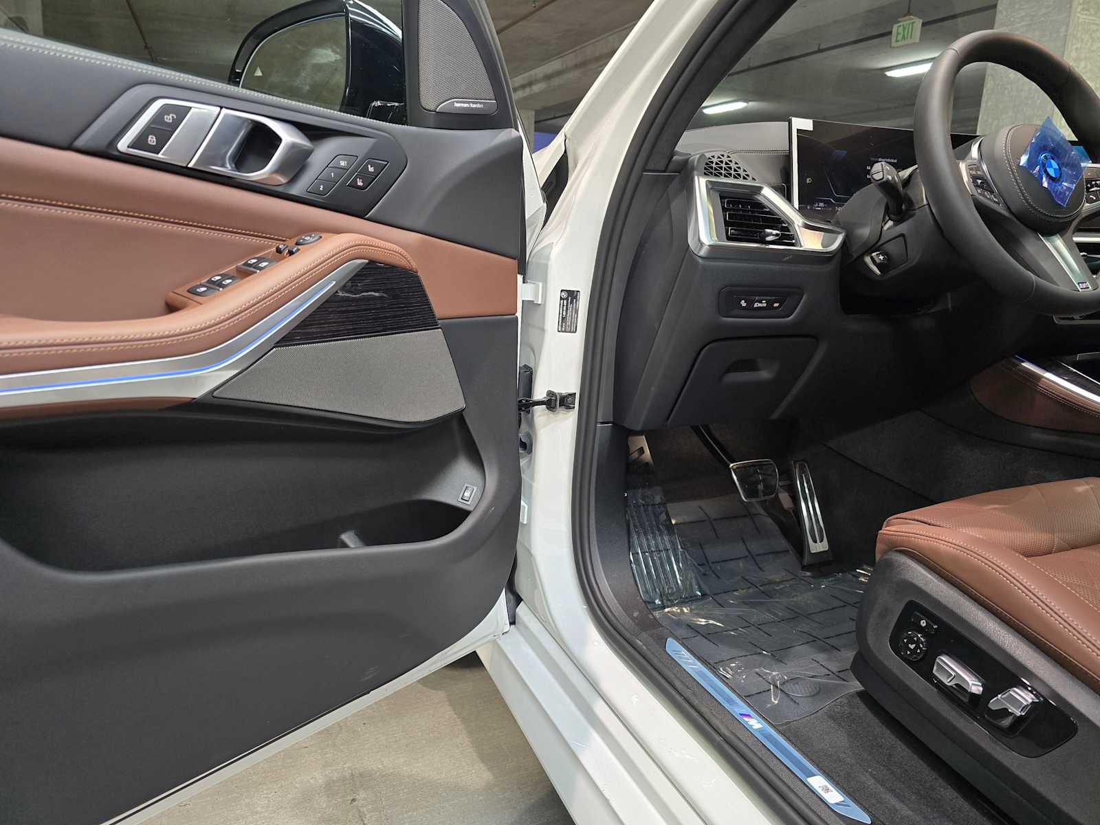 Thumbnail: 2026 BMW X5 - 22