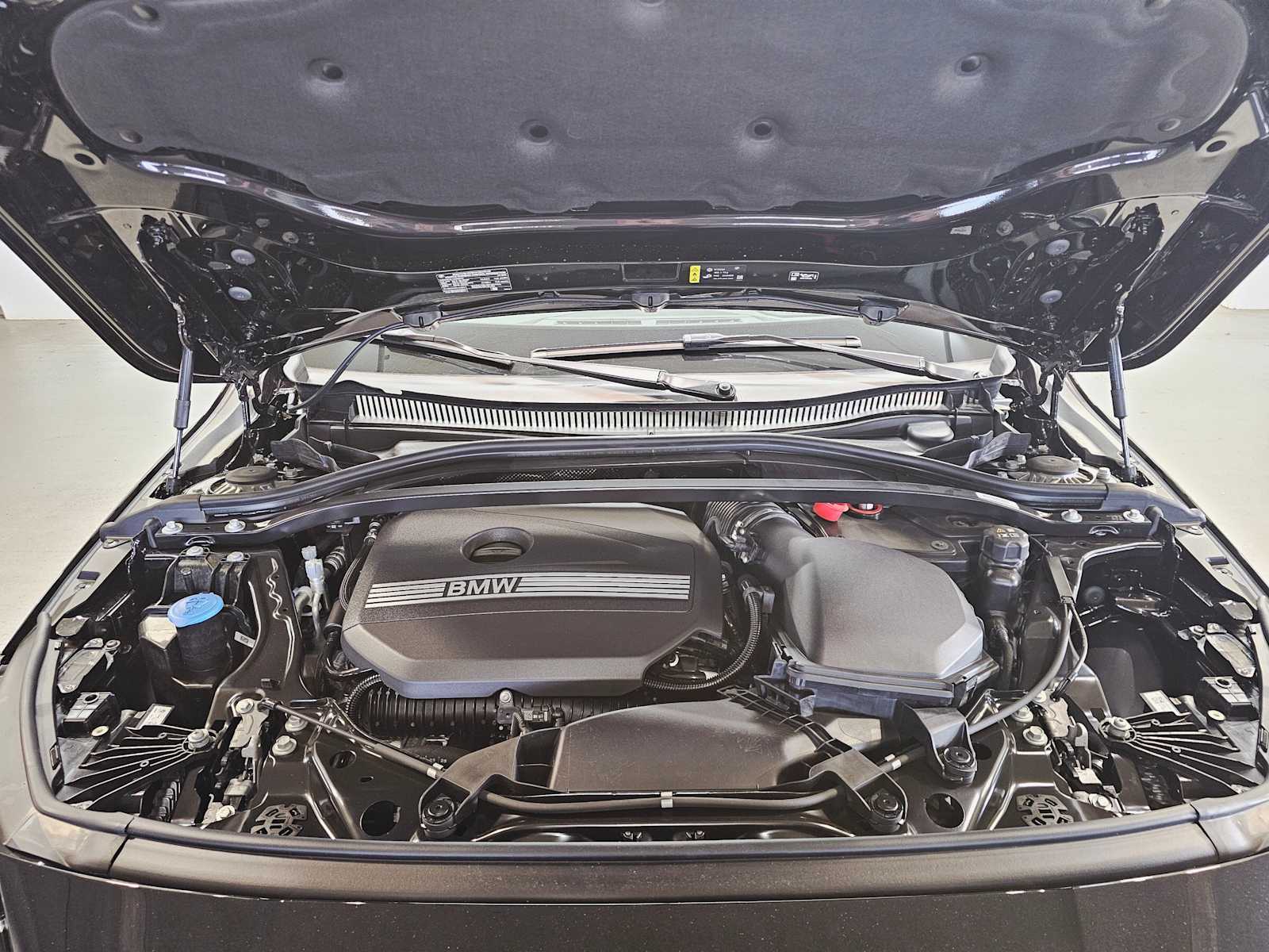 Thumbnail: 2025 BMW 2 Series - 9