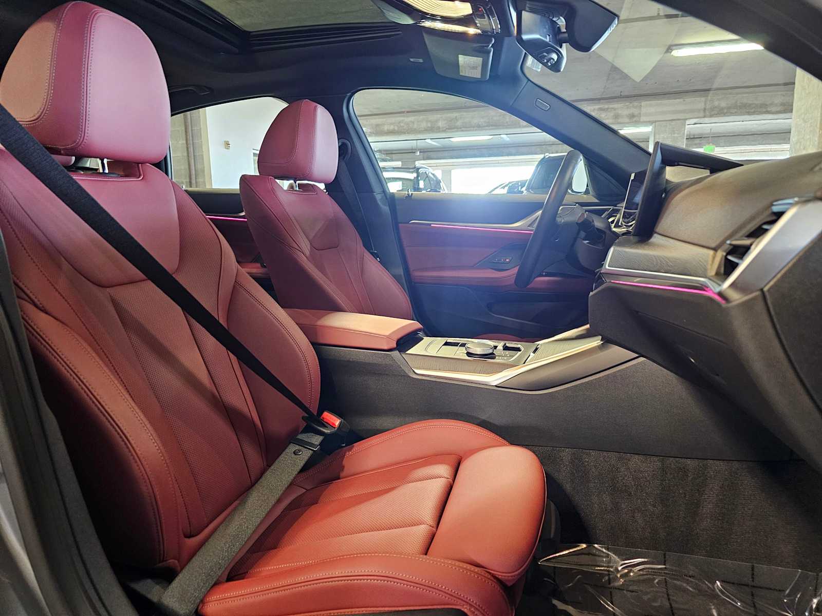 Thumbnail: 2023 BMW i4 - 41
