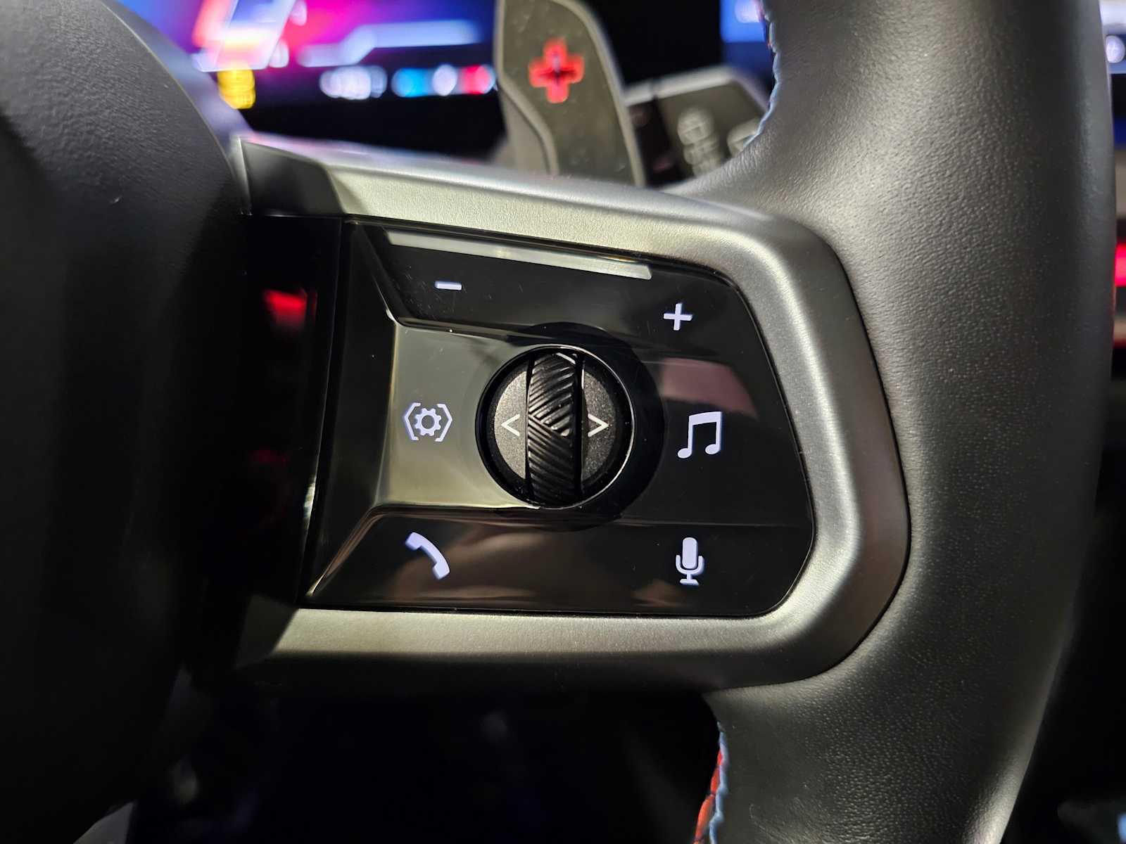 Thumbnail: 2025 BMW X3 - 18