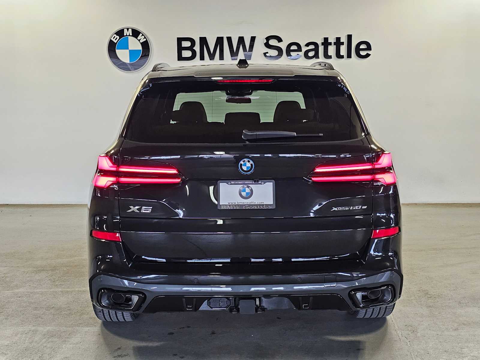 Thumbnail: 2026 BMW X5 - 5