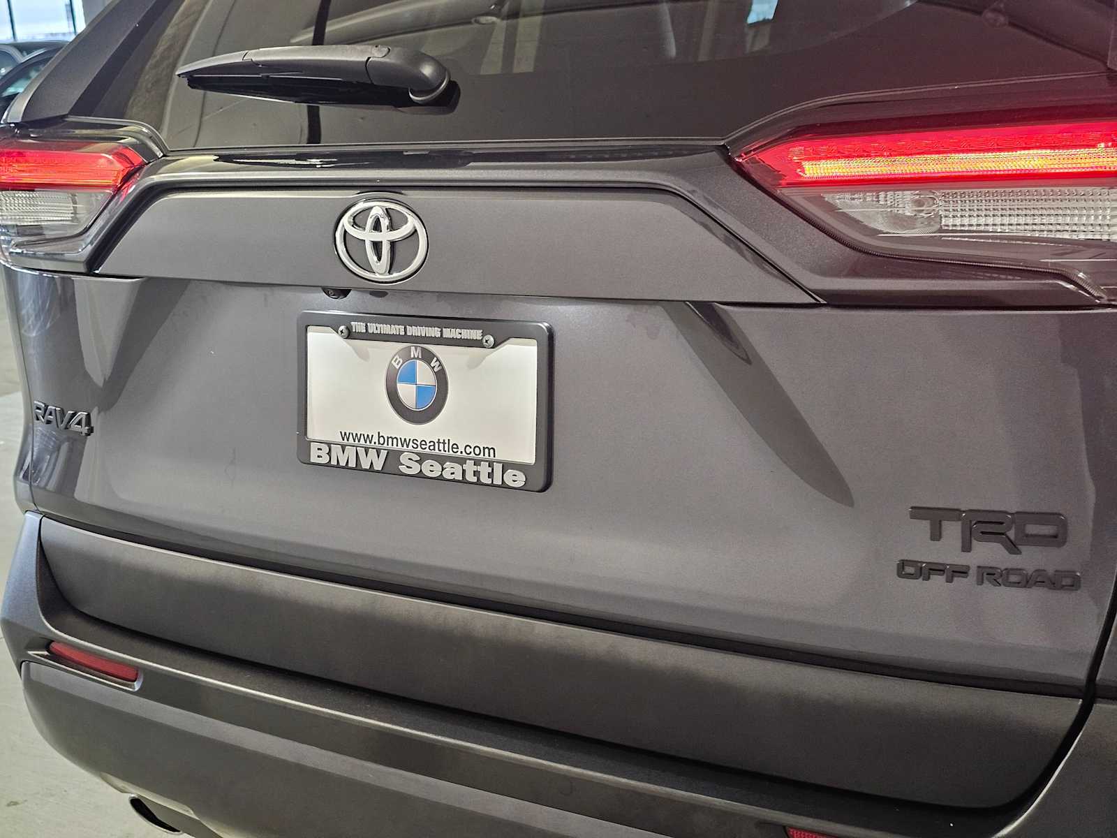 Thumbnail: 2021 Toyota RAV4 - 7