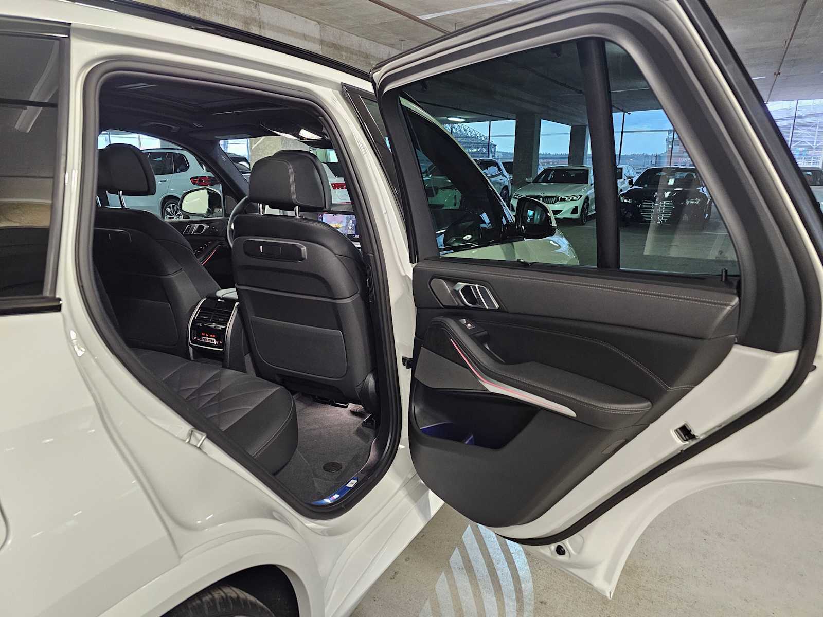 Thumbnail: 2026 BMW X5 - 39