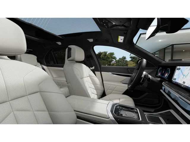 Thumbnail: 2026 BMW 7 Series - 9