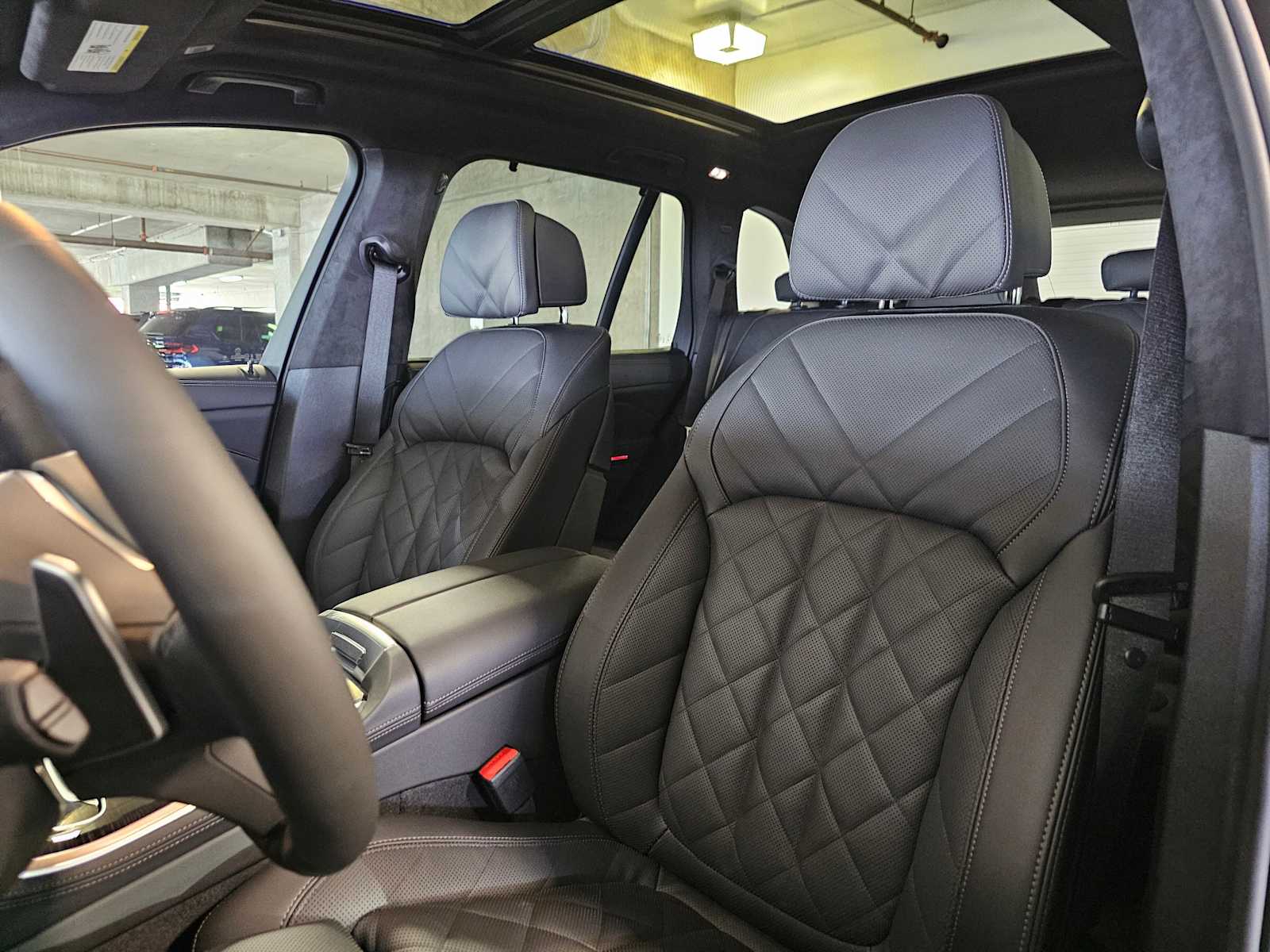 Thumbnail: 2026 BMW X5 - 34