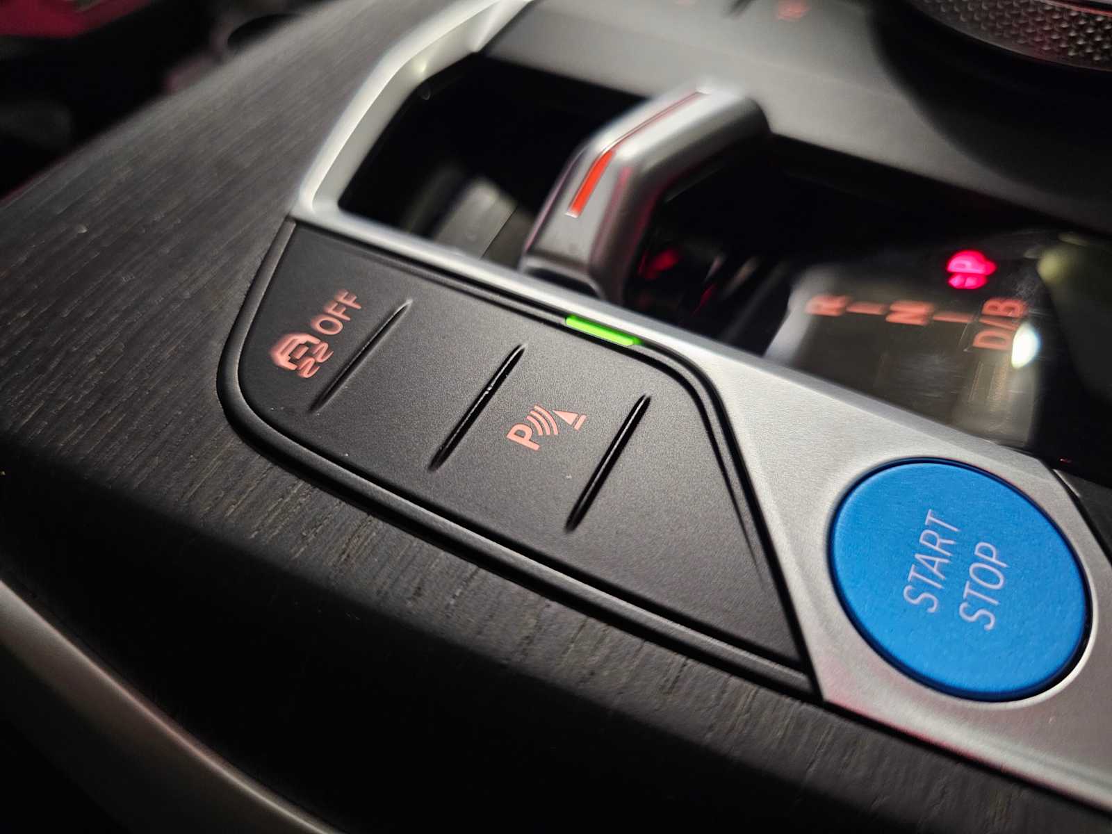 Thumbnail: 2023 BMW i4 - 23