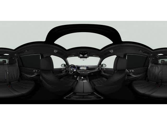 Thumbnail: 2026 BMW X7 - 8