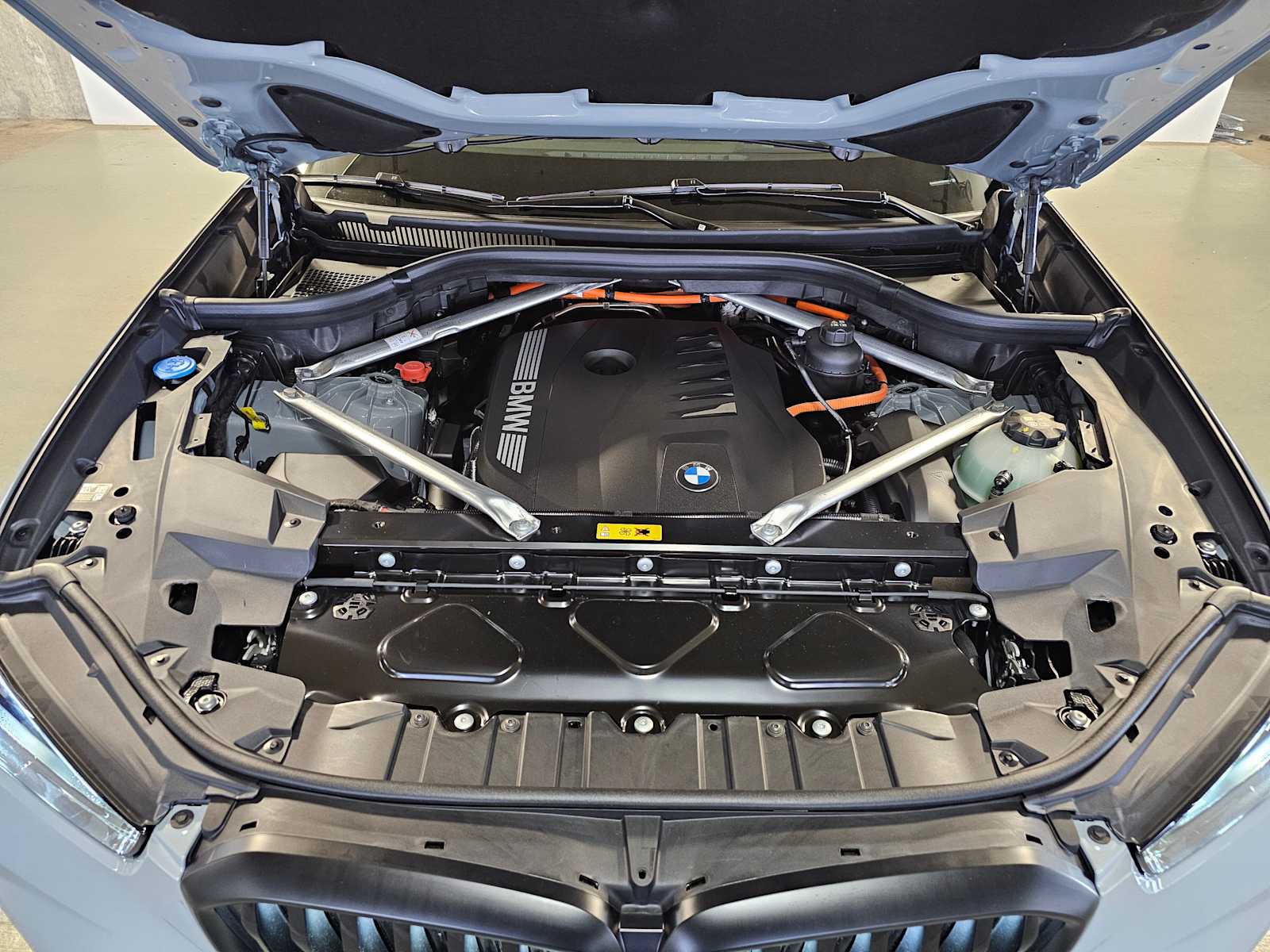 Thumbnail: 2026 BMW X5 - 9