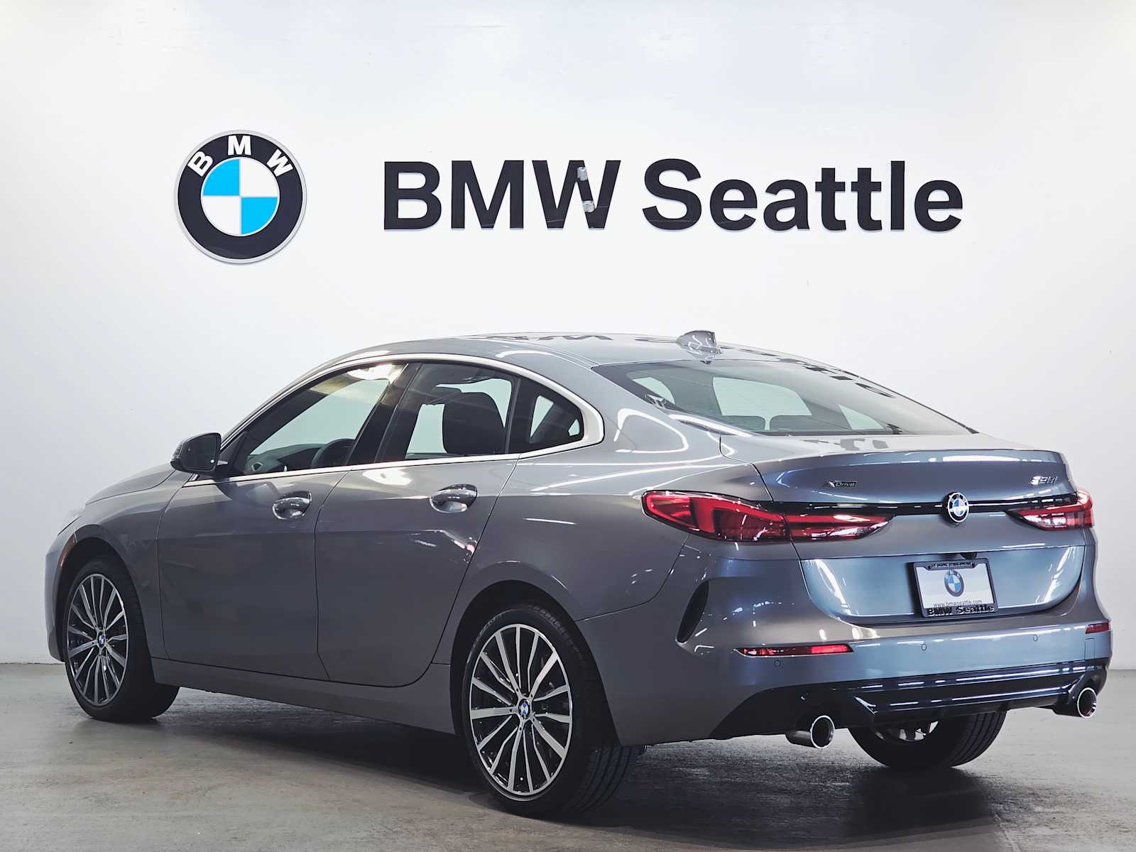 Thumbnail: 2024 BMW 2 Series - 4