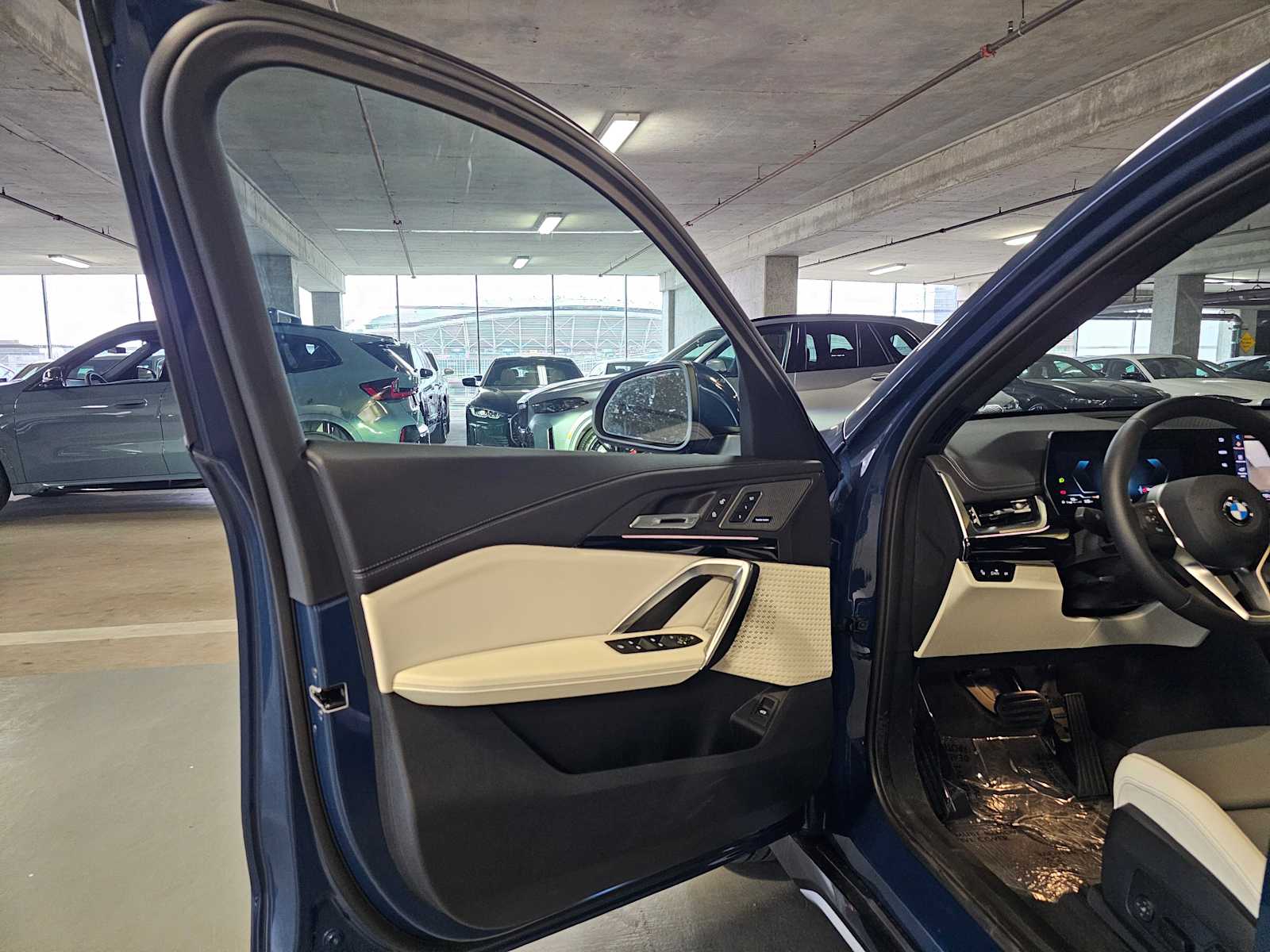 Thumbnail: 2026 BMW X1 - 23