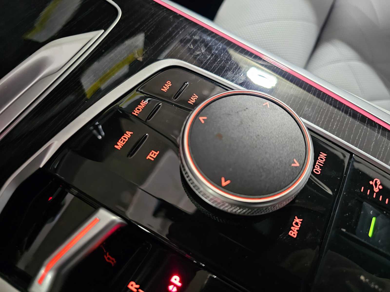 Thumbnail: 2026 BMW X5 - 22