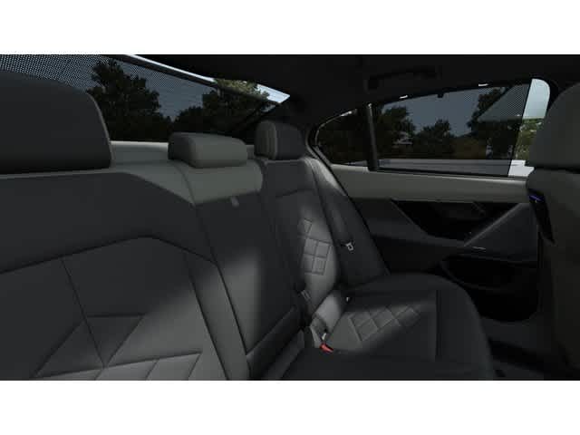 Thumbnail: 2026 BMW 5 Series - 12