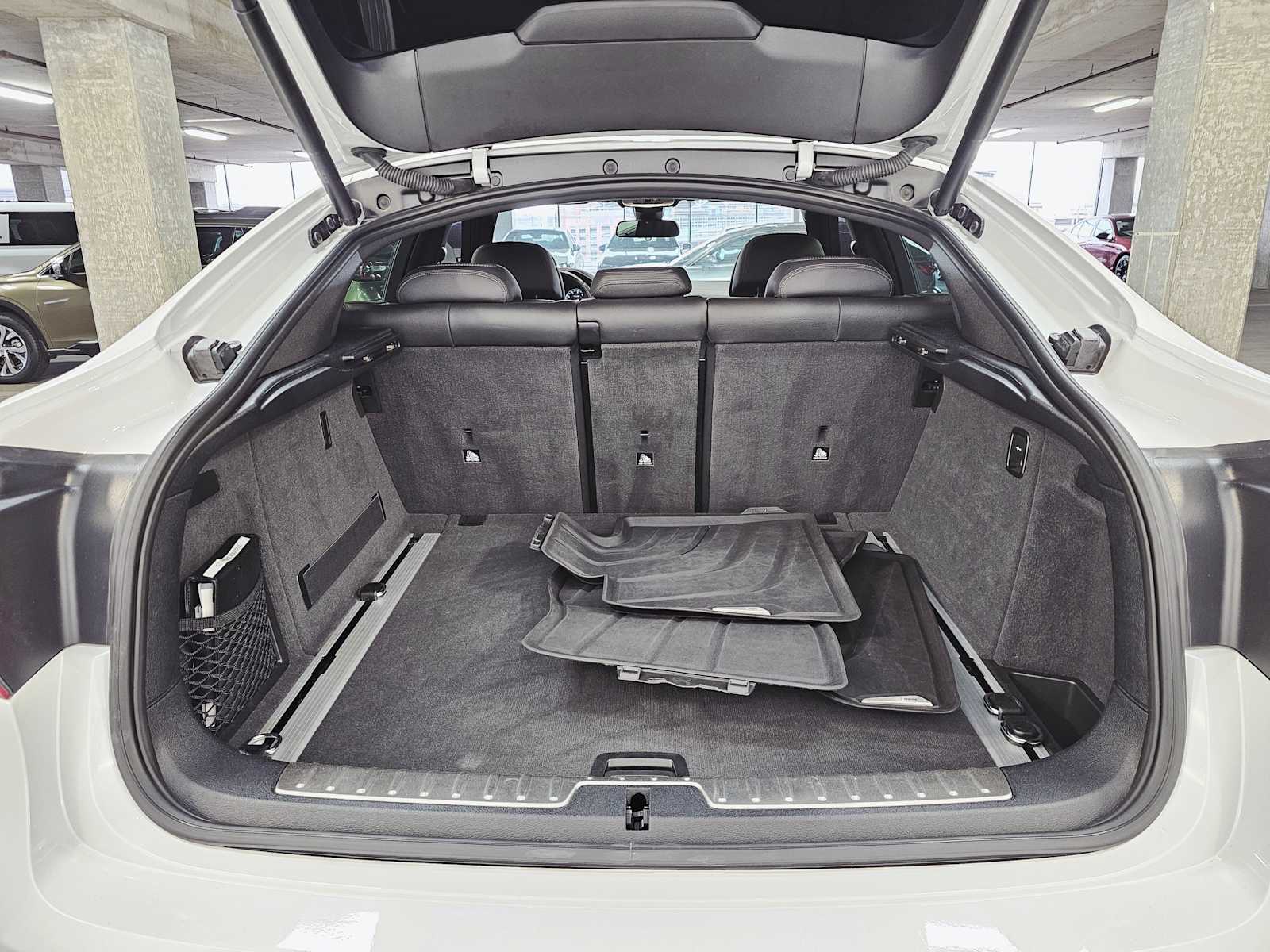 Thumbnail: 2019 BMW X6 - 29