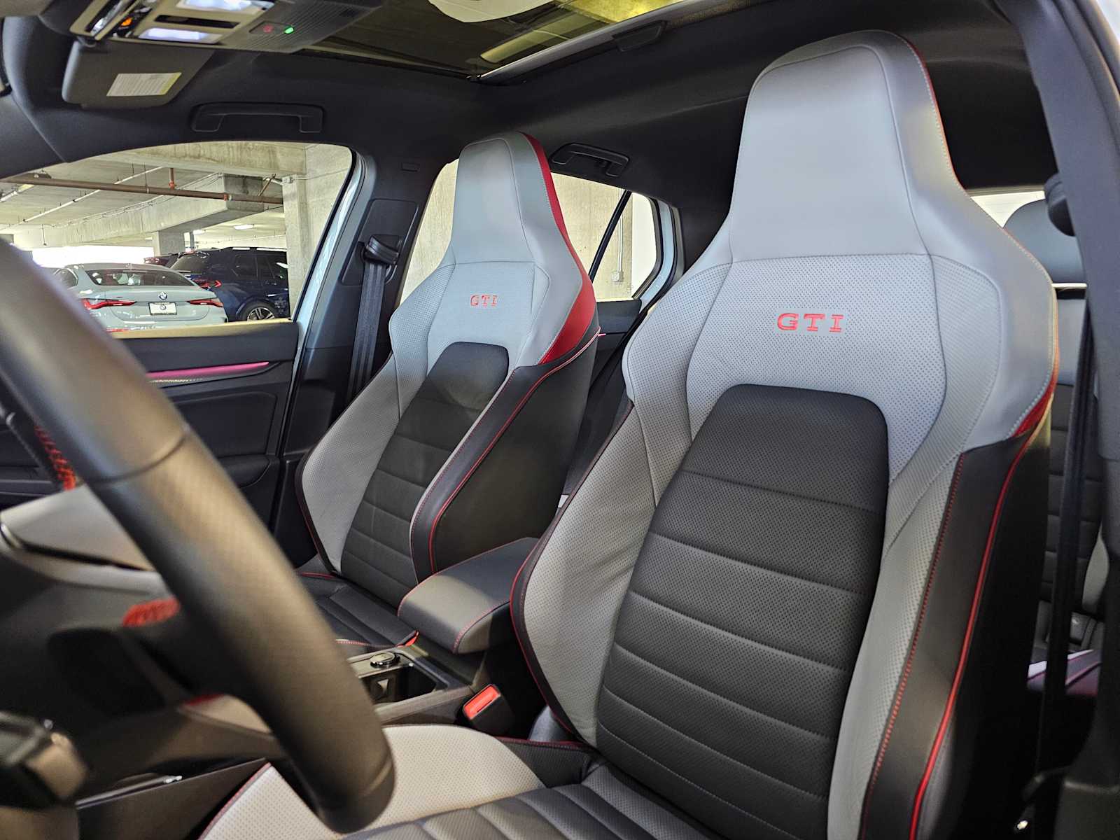 Thumbnail: 2024 Volkswagen Golf - 30