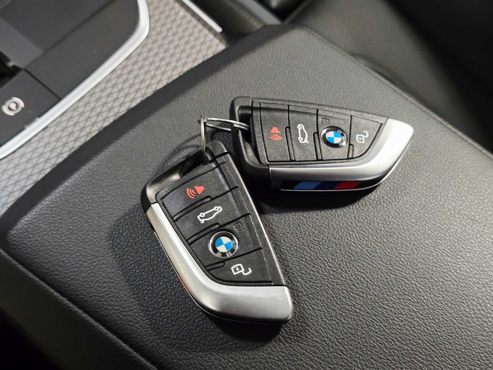2023 BMW 3 Series 330i xDrive 35