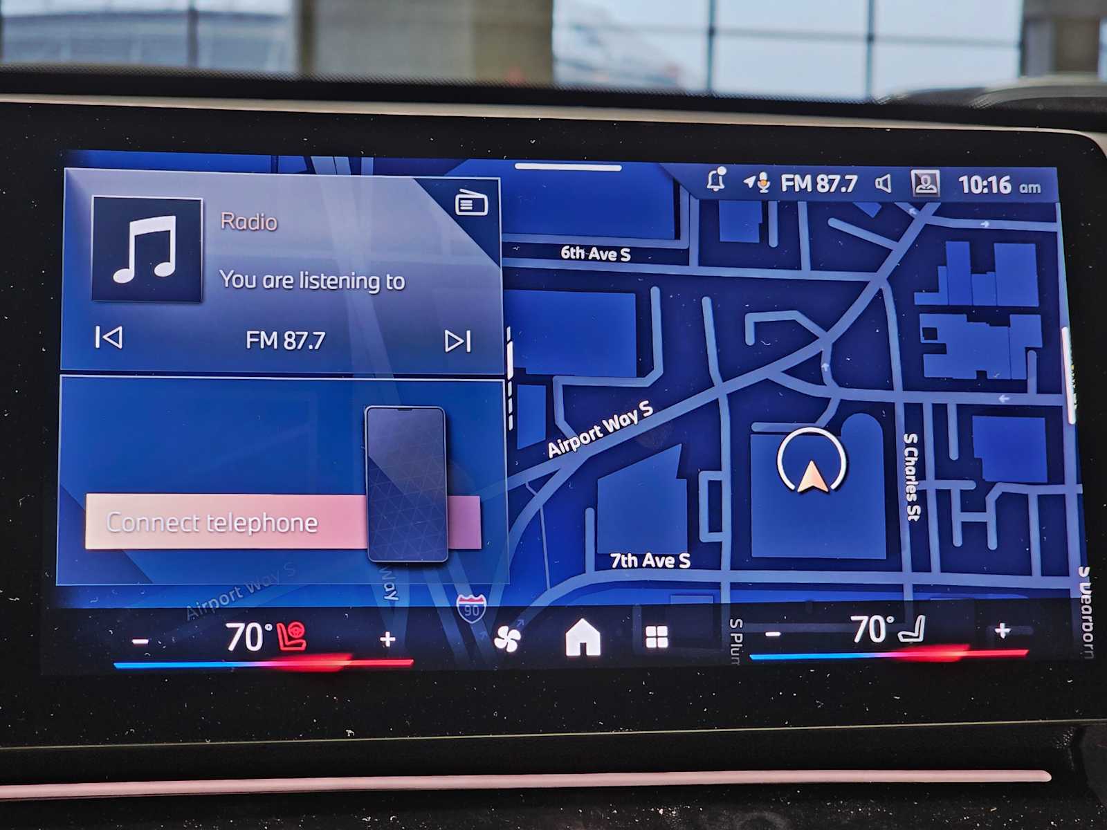 Thumbnail: 2026 BMW X1 - 14