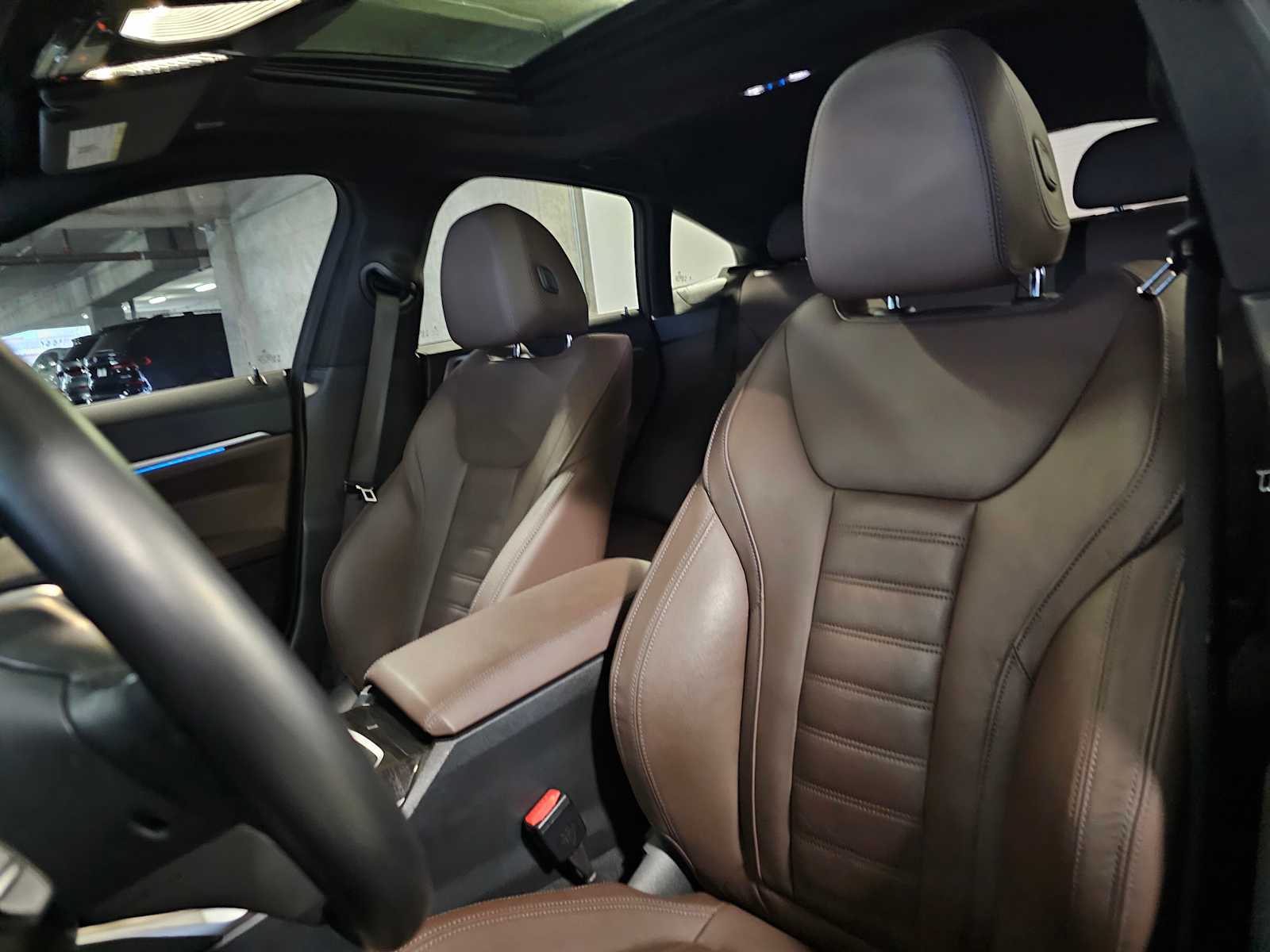 Thumbnail: 2023 BMW i4 - 33